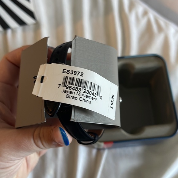 Black Fossil Watch - Picture 4 of 4